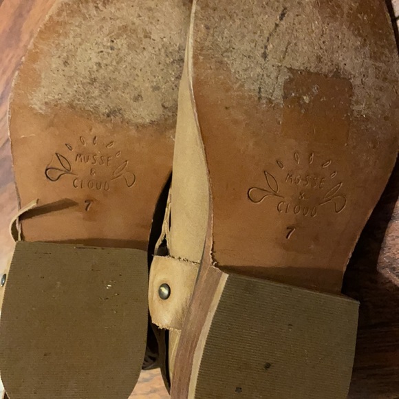 Musse and Cloud Festival Boots - Picture 4 of 6